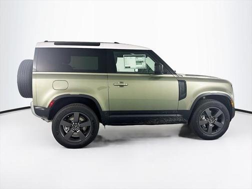 2025 Land Rover Defender 90 P300 S