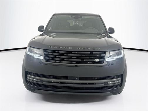 2026 Land Rover Range Rover P400 SE