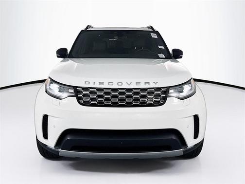 2025 Land Rover Discovery P300 S