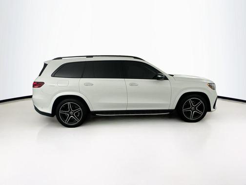 Polar White 2025 Mercedes-Benz GLS 450 4MATIC