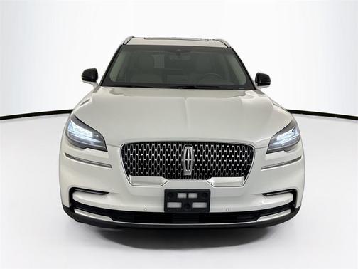 2022 Lincoln Aviator Standard