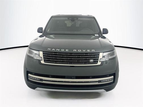 2026 Land Rover Range Rover P400 SE