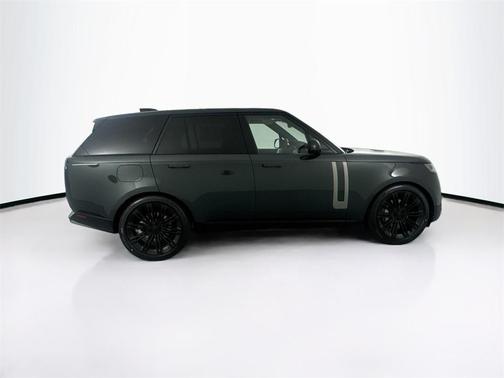 2026 Land Rover Range Rover P400 SE