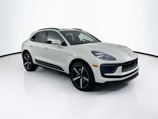 2024 Porsche Macan Base