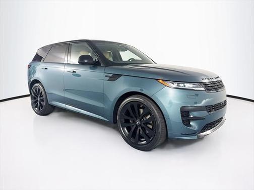 2025 Land Rover Range Rover Sport SE