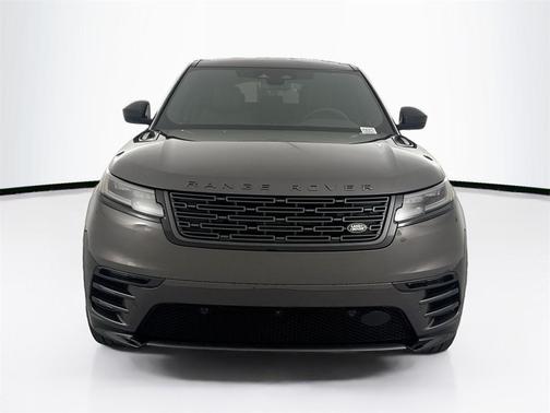 2026 Land Rover Range Rover Velar P250 SE R-Dynamic