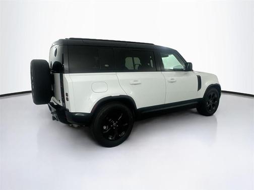 2023 Land Rover Defender 110 X-Dynamic SE