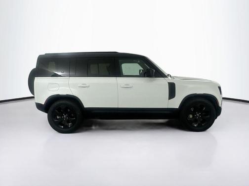 2023 Land Rover Defender 110 X-Dynamic SE