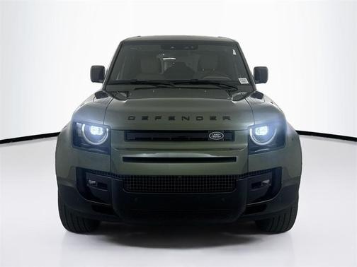 2026 Land Rover Defender P400 X-Dynamic SE