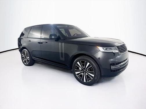 2023 Land Rover Range Rover P400 SE
