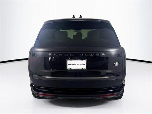 2023 Land Rover Range Rover P400 SE