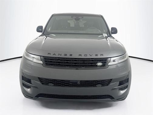 2026 Land Rover Range Rover Sport SE