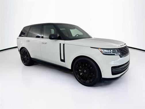 2025 Land Rover Range Rover P530 SE