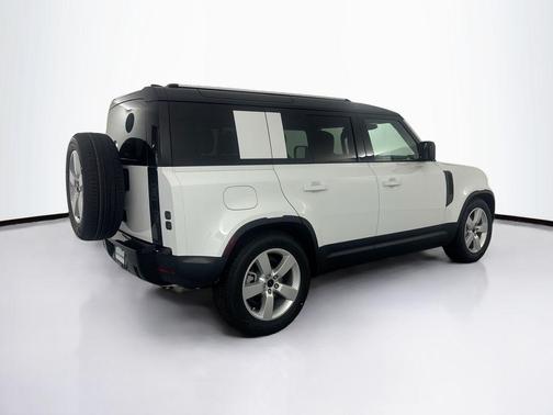 Fuji White 2026 Land Rover Defender P300 S