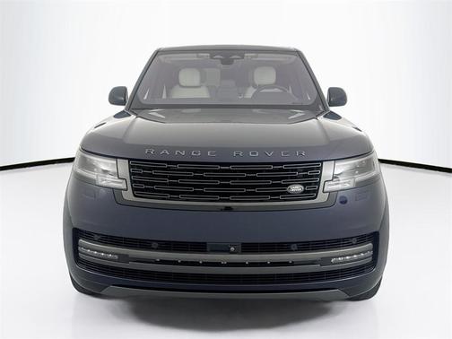 2023 Land Rover Range Rover P400 SE