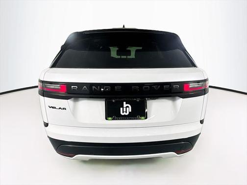 2026 Land Rover Range Rover Velar P250 SE R-Dynamic