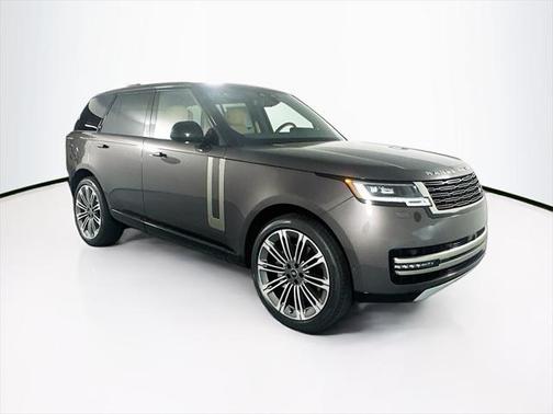 2025 Land Rover Range Rover P400 SE