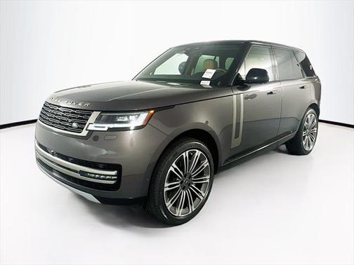 2025 Land Rover Range Rover P400 SE