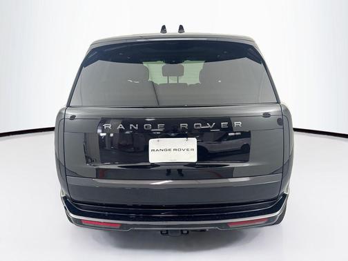 Black 2025 Land Rover Range Rover P400 SE