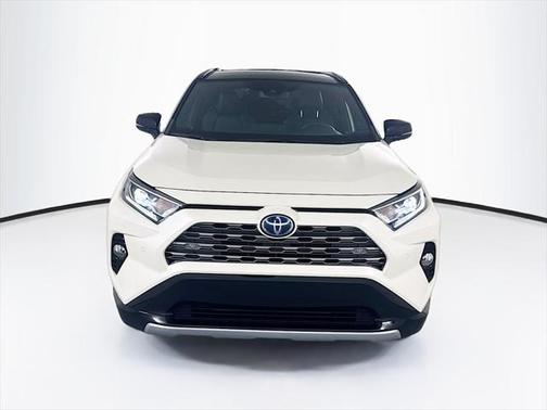 2021 Toyota RAV4 Hybrid SE
