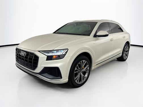 2021 Audi Q8 55 Premium Plus