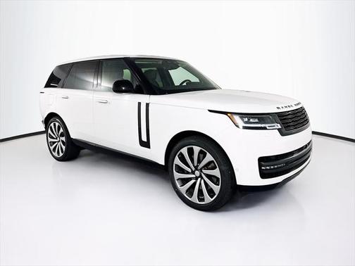 2025 Land Rover Range Rover P530 SE