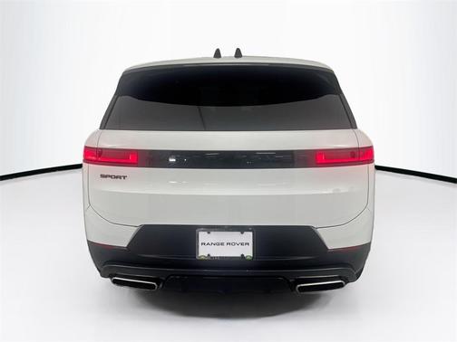 2024 Land Rover Range Rover Sport SE