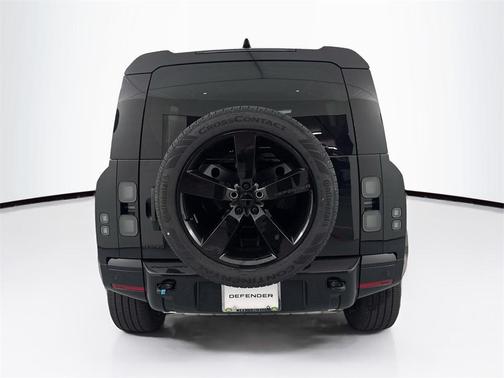 2026 Land Rover Defender P400 X-Dynamic SE