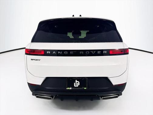 2025 Land Rover Range Rover Sport