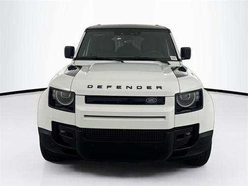 2026 Land Rover Defender P400 X-Dynamic SE