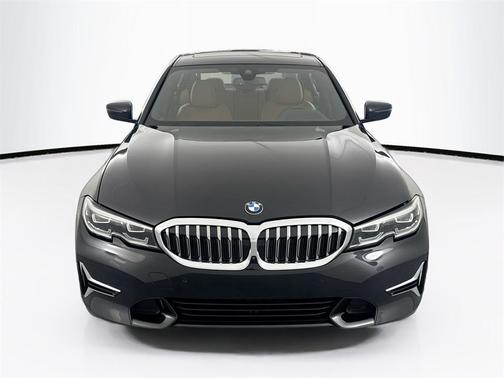 2019 BMW 330 xDrive
