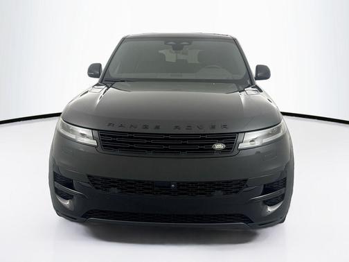 Santorini Black Metallic 2025 Land Rover Range Rover Sport SE