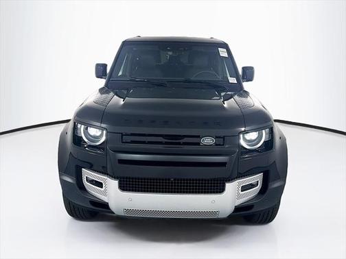 2025 Land Rover Defender 90 P300 S