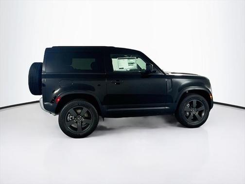 2025 Land Rover Defender 90 P300 S