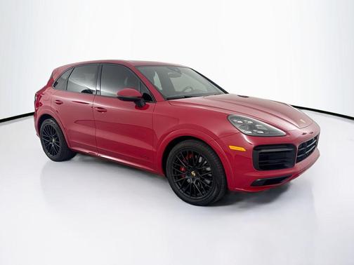 Carmine Red 2021 Porsche Cayenne GTS