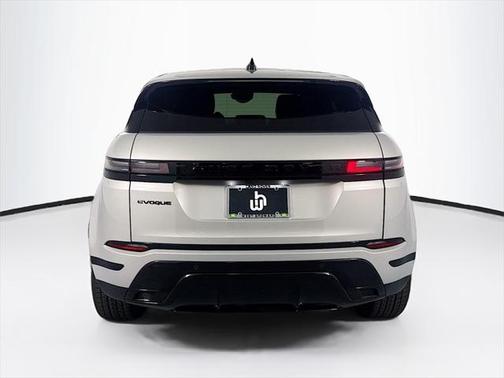 2026 Land Rover Range Rover Evoque Dynamic SE