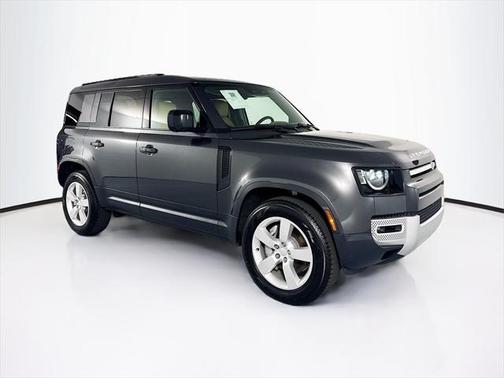 2025 Land Rover Defender 110 P400 S