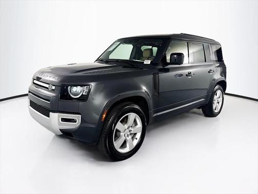 2025 Land Rover Defender 110 P400 S