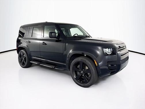 2025 Land Rover Defender 110 P400 X-Dynamic SE