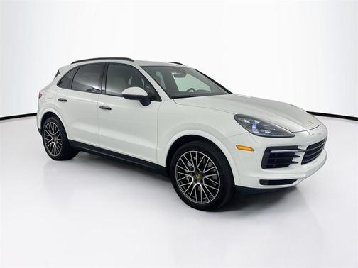 2022 Porsche Cayenne Cayenne