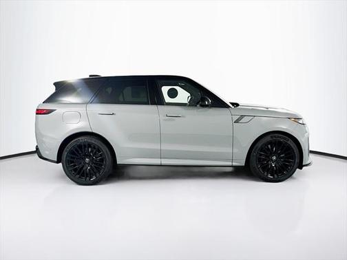 2025 Land Rover Range Rover Sport P635 SV Edition Two