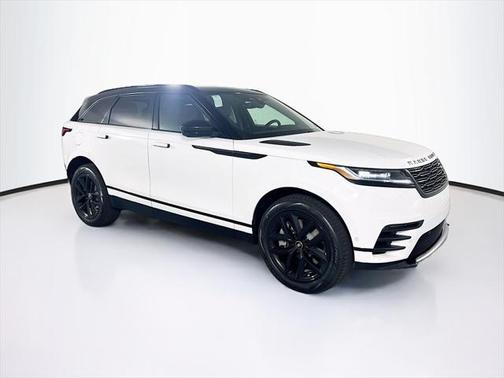 2026 Land Rover Range Rover Velar P250 SE R-Dynamic