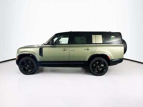 2025 Land Rover Defender 130 P400 X-Dynamic SE