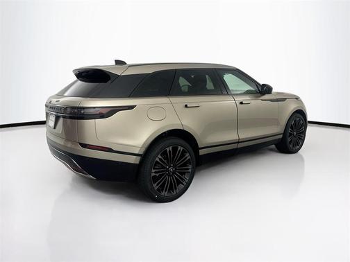 2026 Land Rover Range Rover Velar P400 Dynamic SE
