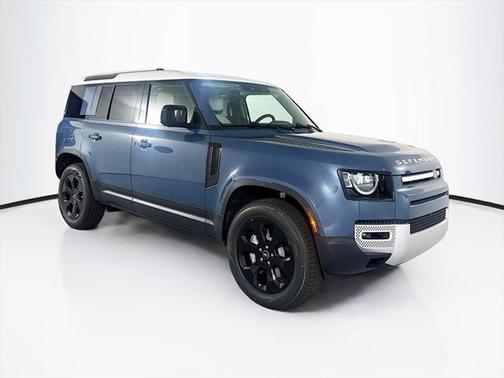 2025 Land Rover Defender 110 P300