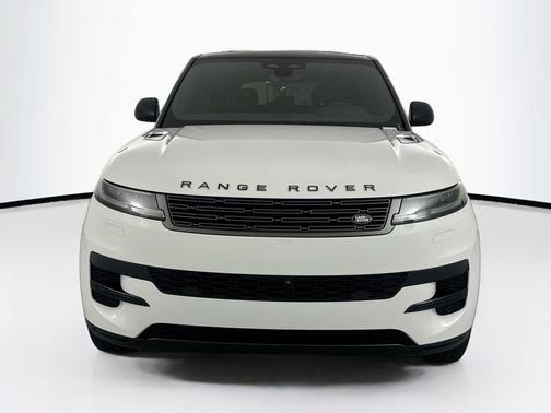 Fuji White 2024 Land Rover Range Rover Sport SE