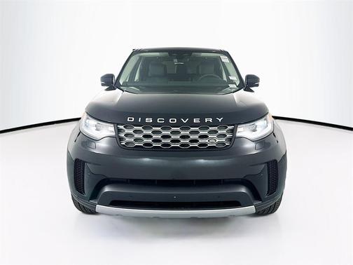 2024 Land Rover Discovery P300 S