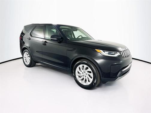 2024 Land Rover Discovery P300 S