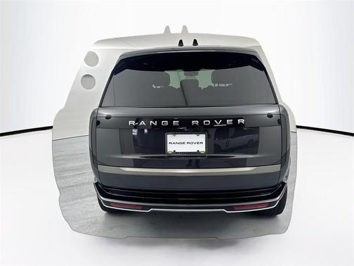 2024 Land Rover Range Rover P400 SE