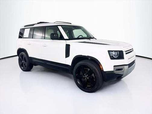 2023 Land Rover Defender 110 SE